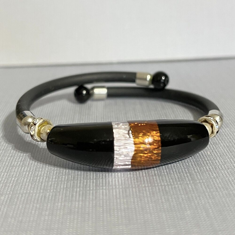 Art Glass Flexible Wrap Bracelet Foil Stripe Black Rubber Cuff Silver Tone